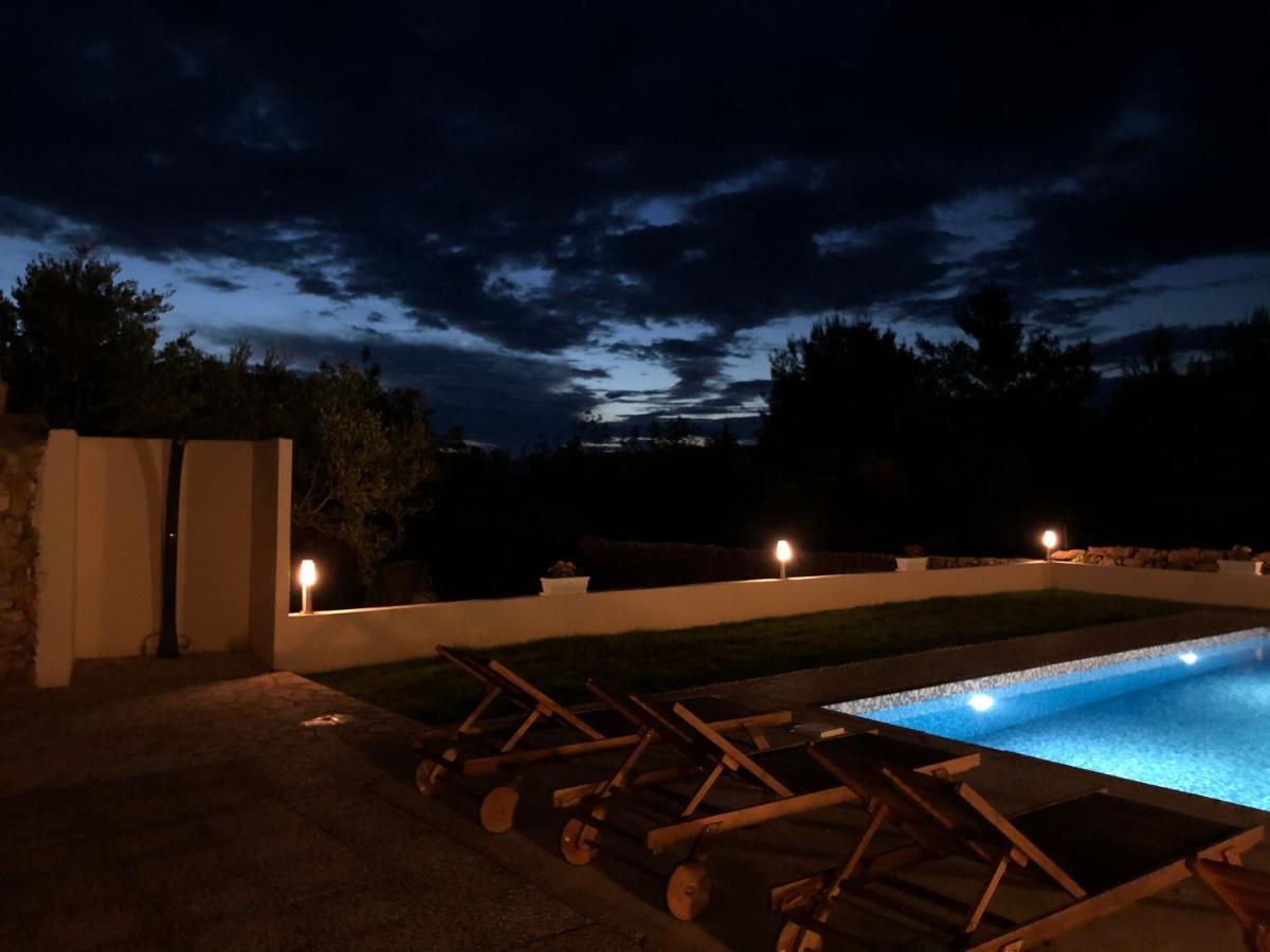 Holiday Home Antonija Stari Grad  Esterno foto